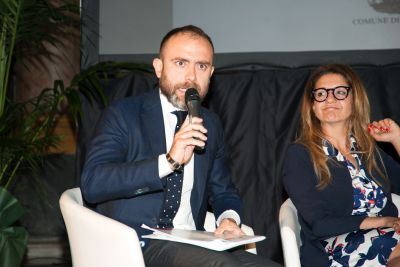 GENOVA DET 2019 - Smart News, Comunicazione e Sovracomunicazione